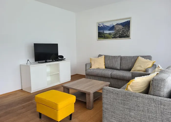 Bellevue Residences - Luxurious Lakeside Apartments