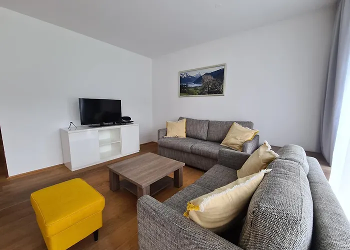 Bellevue Residences - Luxurious Lakeside Apartments