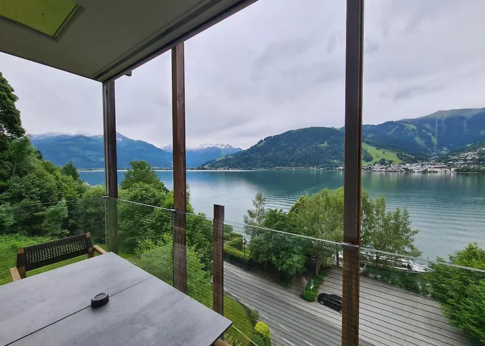 Bellevue Residences - Luxurious Lakeside Apartments