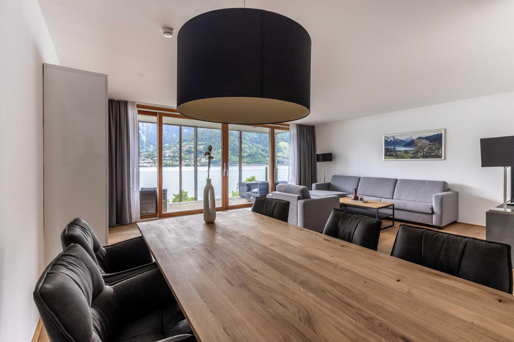 Apartment Bellevue Residences - Luxurious Lakeside *